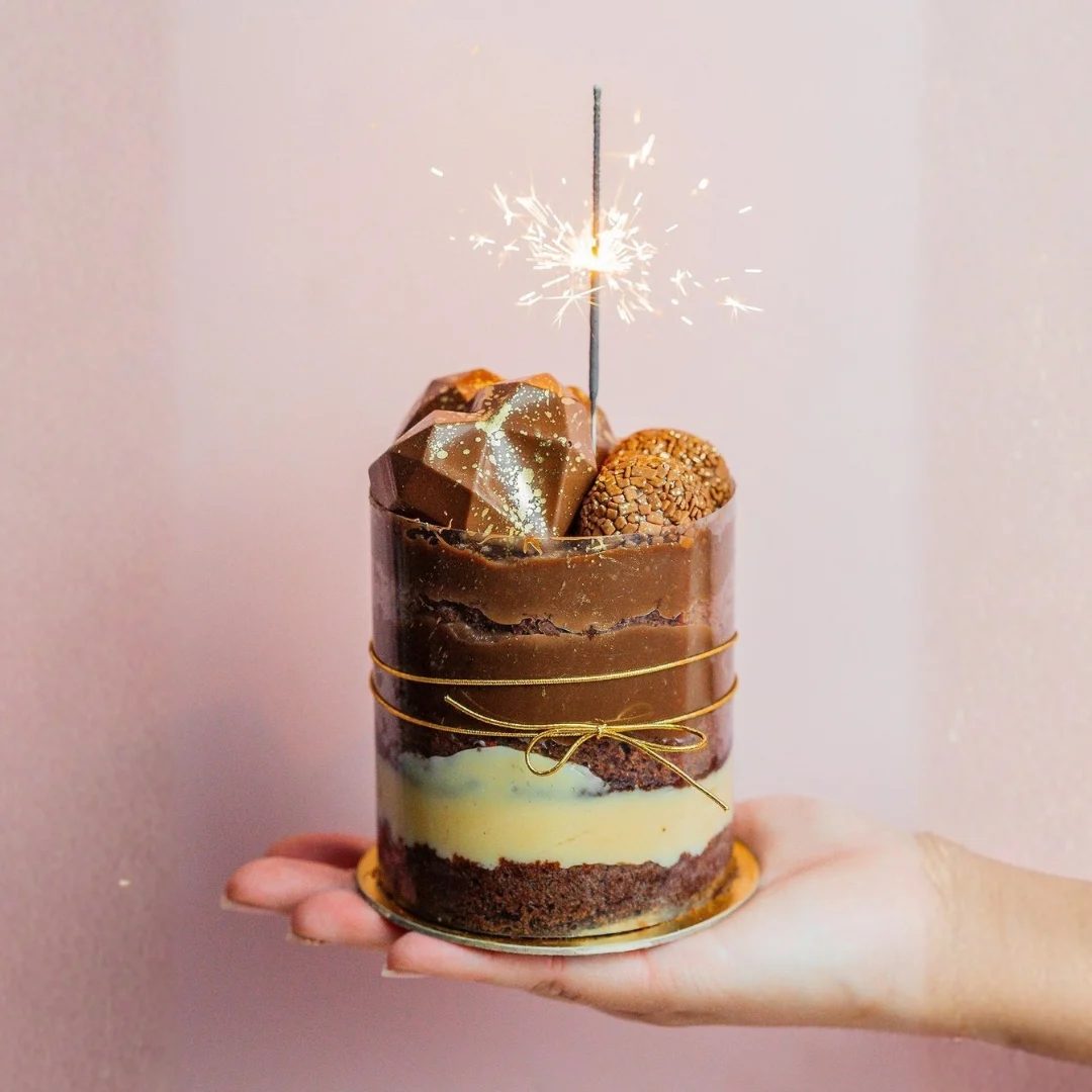 Caramel Delight Jar Cake