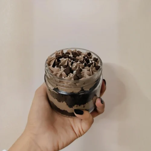 Coco Chips Jar Cake