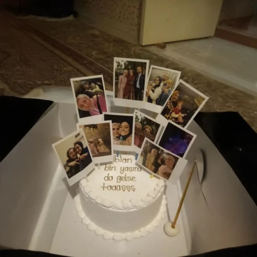 Family Moments Cake